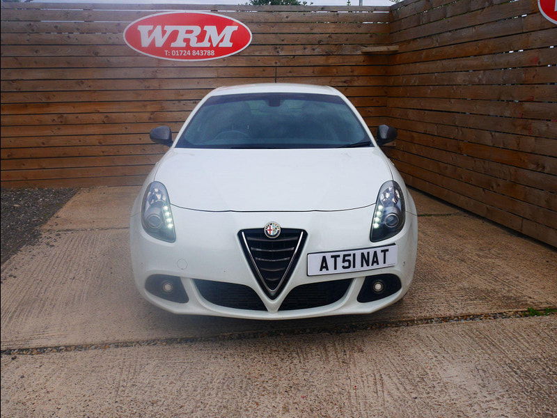 Alfa Romeo Giulietta 2.0 JTDM-2 QV Line Euro 5 (s/s) 5dr 5dr Manual 2025
