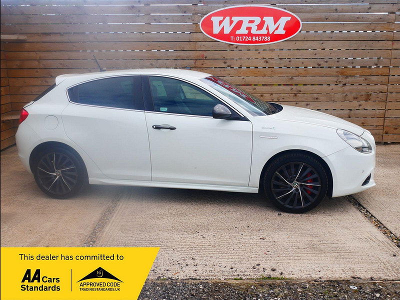 Alfa Romeo Giulietta 2.0 JTDM-2 QV Line Euro 5 (s/s) 5dr 5dr Manual 2025