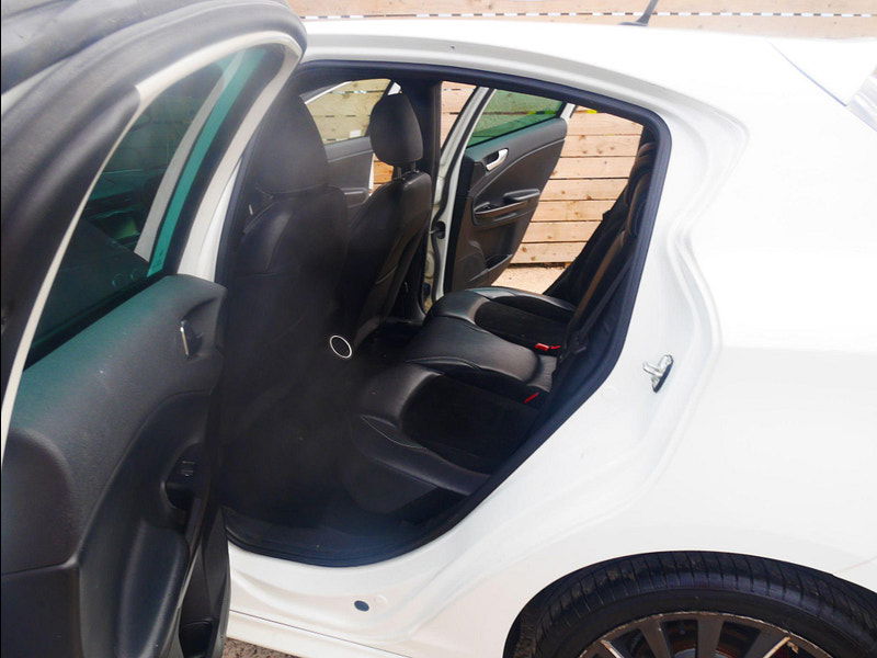 Alfa Romeo Giulietta 2.0 JTDM-2 QV Line Euro 5 (s/s) 5dr 5dr Manual 2025