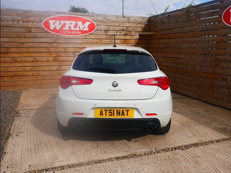 Alfa Romeo Giulietta 2.0 JTDM-2 QV Line Euro 5 (s/s) 5dr 5dr Manual 2025