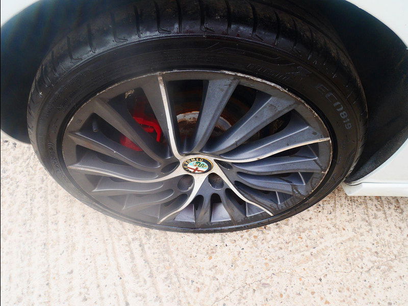 Alfa Romeo Giulietta 2.0 JTDM-2 QV Line Euro 5 (s/s) 5dr 5dr Manual 2025