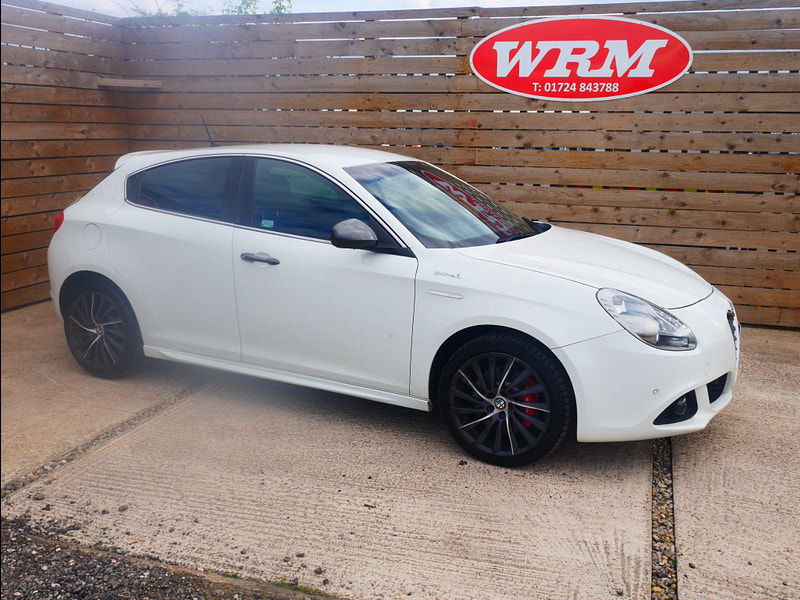 Alfa Romeo Giulietta 2.0 JTDM-2 QV Line Euro 5 (s/s) 5dr 5dr Manual 2025