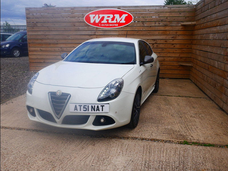 Alfa Romeo Giulietta 2.0 JTDM-2 QV Line Euro 5 (s/s) 5dr 5dr Manual 2025