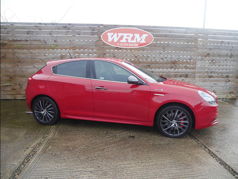 Alfa Romeo Giulietta 2.0 JTDM-2 QV Line Hatchback 5dr Diesel Manual Euro 5 (s/s) (150 bhp) 5dr Manual 2026
