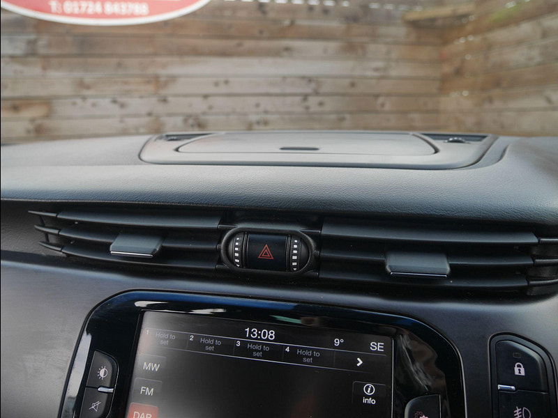 Alfa Romeo Giulietta 2.0 JTDM-2 QV Line Hatchback 5dr Diesel Manual Euro 5 (s/s) (150 bhp) 5dr Manual 2026