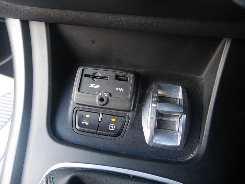 Alfa Romeo Giulietta 2.0 JTDM-2 QV Line Hatchback 5dr Diesel Manual Euro 5 (s/s) (150 bhp) 5dr Manual 2026