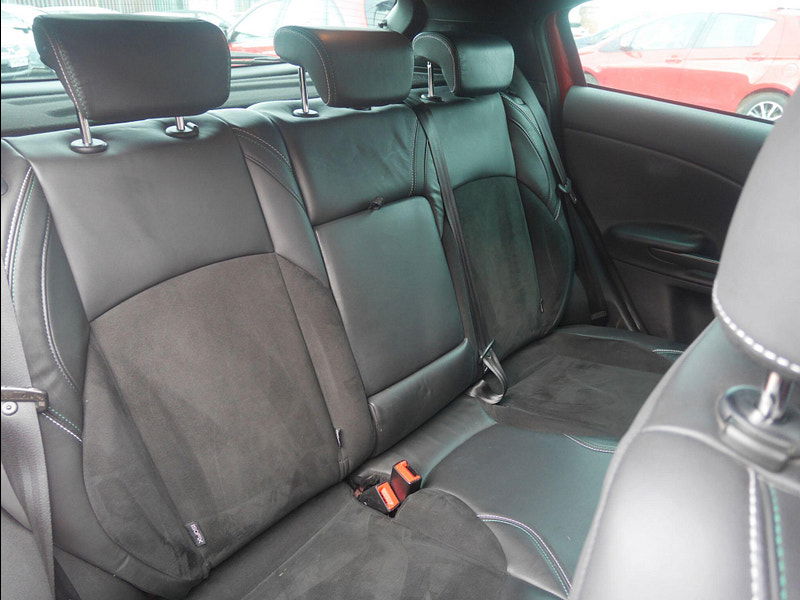 Alfa Romeo Giulietta 2.0 JTDM-2 QV Line Hatchback 5dr Diesel Manual Euro 5 (s/s) (150 bhp) 5dr Manual 2026