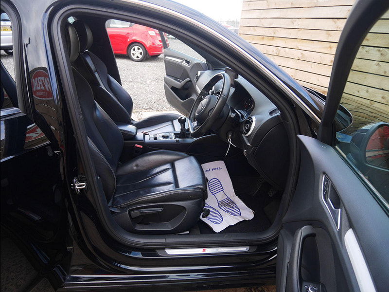 Audi A3 1.4 TFSI S line Sportback Euro 6 (s/s) 5dr (Nav) 5dr Manual 2025