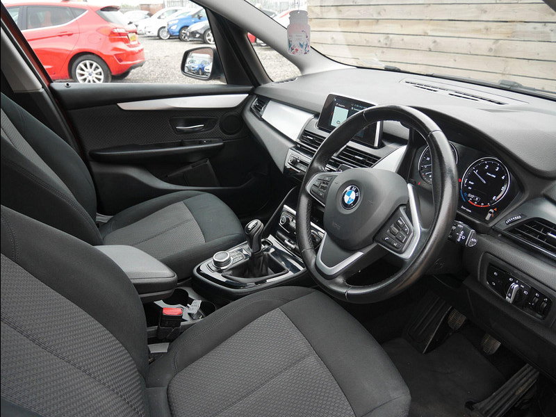 BMW 2 Series Gran Tourer 2.0 218d SE MPV 5dr Diesel Manual Euro 6 (s/s) (150 ps) 5dr Manual 2026