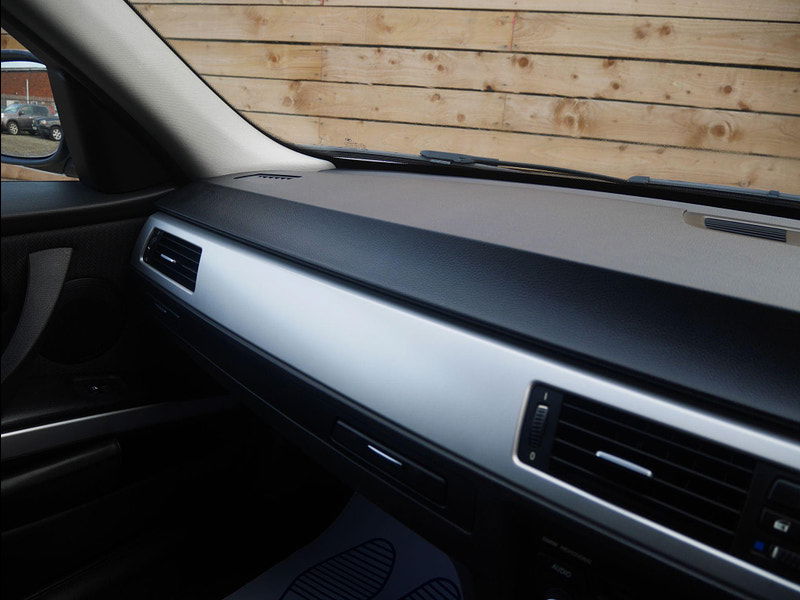 BMW 3 Series 2.0 318i SE Steptronic Euro 5 4dr 4dr Automatic 2025