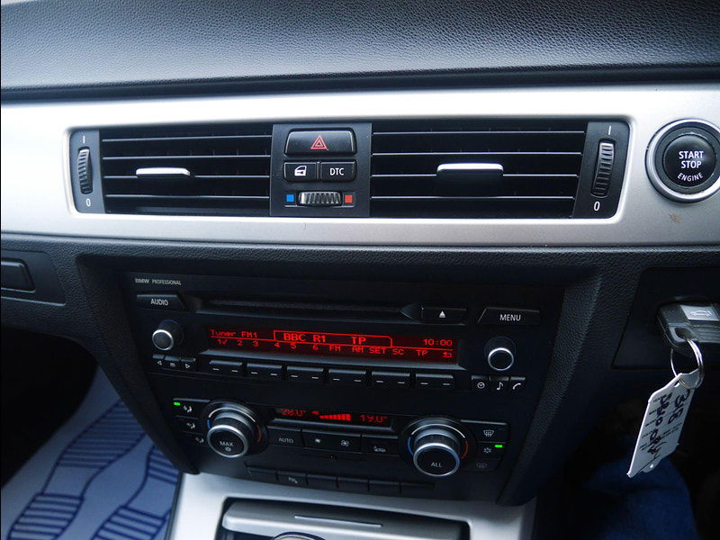 BMW 3 Series 2.0 318i SE Steptronic Euro 5 4dr 4dr Automatic 2025