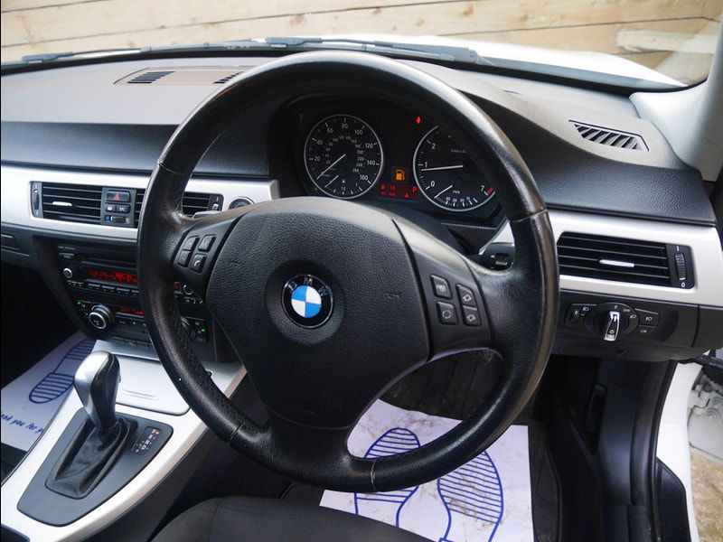 BMW 3 Series 2.0 318i SE Steptronic Euro 5 4dr 4dr Automatic 2025