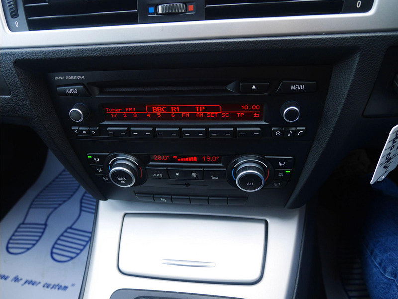 BMW 3 Series 2.0 318i SE Steptronic Euro 5 4dr 4dr Automatic 2025