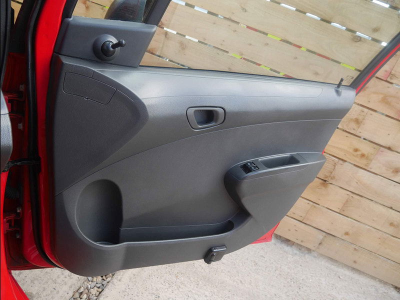 Chevrolet Spark 1.0i Euro 5 5dr 5dr Manual 2025