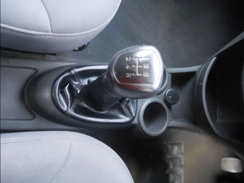 Chevrolet Spark 1.0i + Hatchback 5dr Petrol Manual Euro 5 (No a/c) (68 ps) 5dr Manual 2025