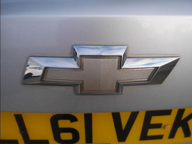 Chevrolet Spark 1.0i + Hatchback 5dr Petrol Manual Euro 5 (No a/c) (68 ps) 5dr Manual 2025