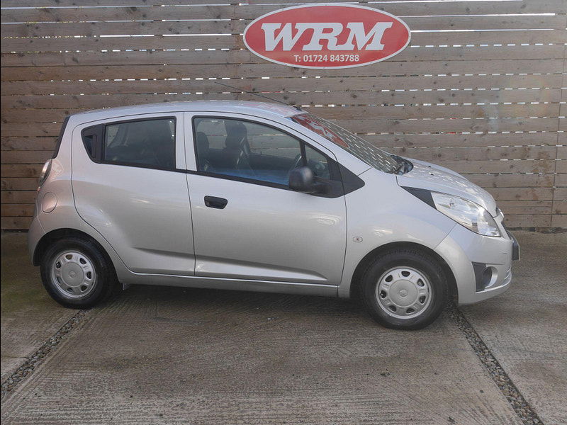Chevrolet Spark 1.0i + Hatchback 5dr Petrol Manual Euro 5 (No a/c) (68 ps) 5dr Manual 2025
