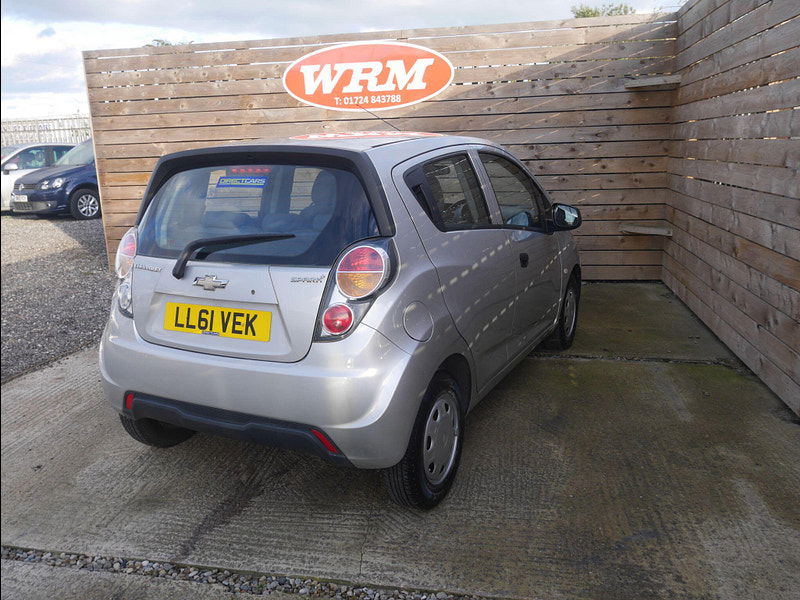 Chevrolet Spark 1.0i + Hatchback 5dr Petrol Manual Euro 5 (No a/c) (68 ps) 5dr Manual 2025
