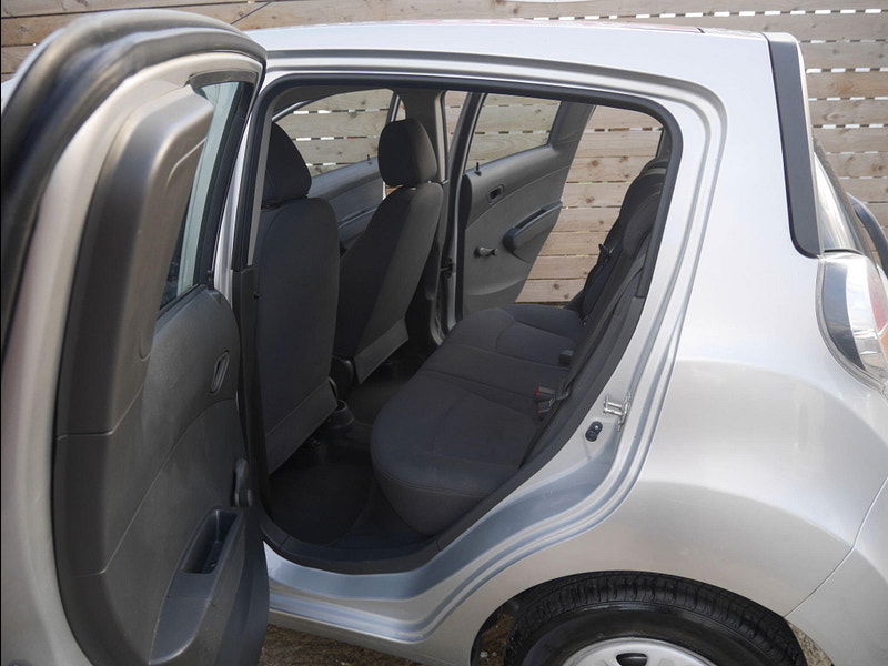 Chevrolet Spark 1.0i + Hatchback 5dr Petrol Manual Euro 5 (No a/c) (68 ps) 5dr Manual 2025