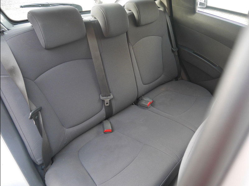 Chevrolet Spark 1.0i + Hatchback 5dr Petrol Manual Euro 5 (No a/c) (68 ps) 5dr Manual 2025