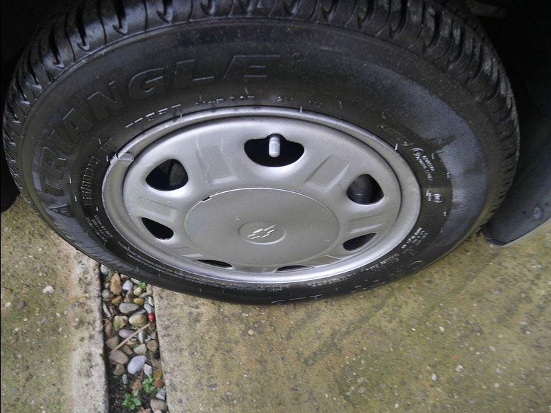 Chevrolet Spark 1.0i + Hatchback 5dr Petrol Manual Euro 5 (No a/c) (68 ps) 5dr Manual 2025