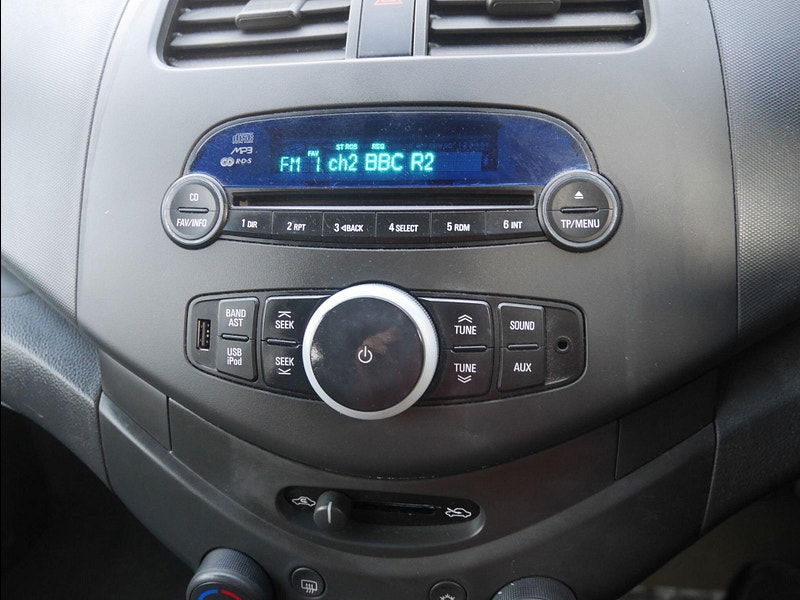 Chevrolet Spark 1.0i + Hatchback 5dr Petrol Manual Euro 5 (No a/c) (68 ps) 5dr Manual 2025