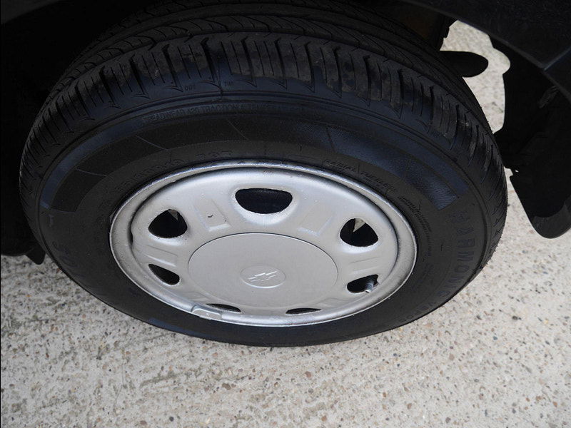 Chevrolet Spark 1.0i LS Euro 5 5dr (Non a/c) 5dr Manual 2025