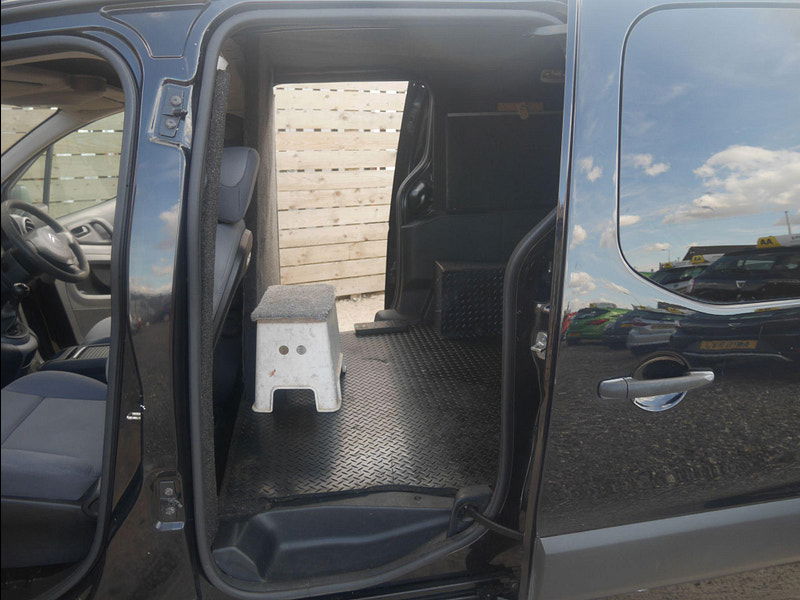 Citroen Berlingo 1.6 e-HDi 750 X L2 (s/s) 6dr 6dr Manual 2025