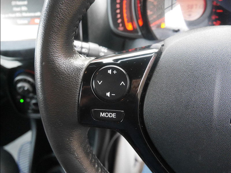 Citroen C1 1.0 VTi Flair Hatchback 5dr Petrol Manual Euro 5 (68 ps) 5dr Manual 2026