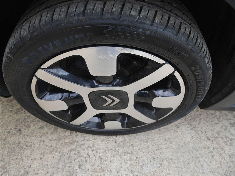 Citroen C3 1.2 PureTech Flair Nav Edition Hatchback 5dr Petrol Manual Euro 6 (s/s) (83 ps) 5dr Manual 2025