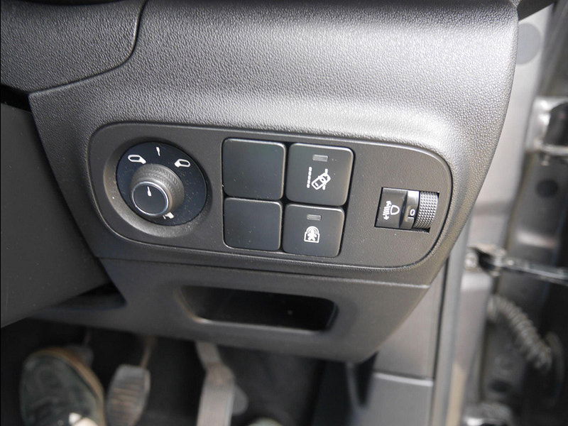 Citroen C3 1.2 PureTech Flair Nav Edition Hatchback 5dr Petrol Manual Euro 6 (s/s) (83 ps) 5dr Manual 2025