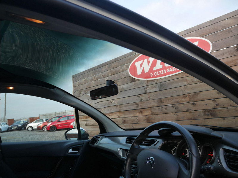 Citroen C3 1.2 VTi Selection Hatchback 5dr Petrol Manual Euro 5 (82 ps) 5dr Manual 2026