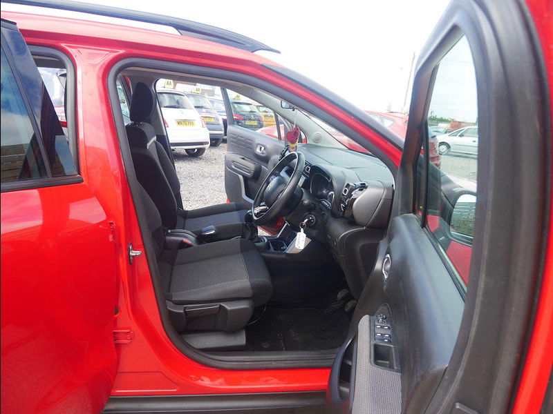 Citroen C3 Aircross 1.2 PureTech Feel Euro 6 5dr 5dr Manual 2025