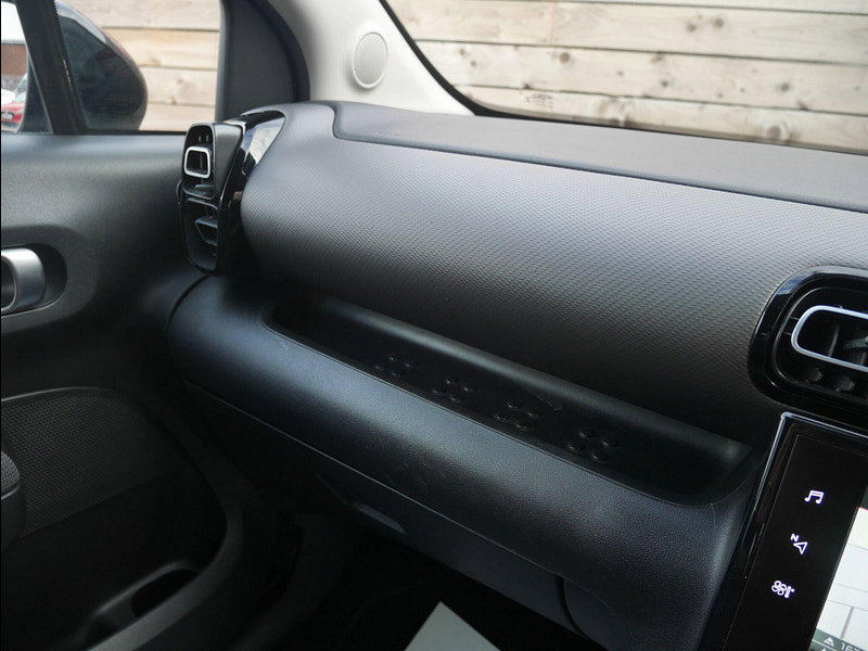 Citroen C3 Aircross 1.2 PureTech Flair SUV 5dr Petrol Manual Euro 6 (82 ps) 5dr Manual 2026