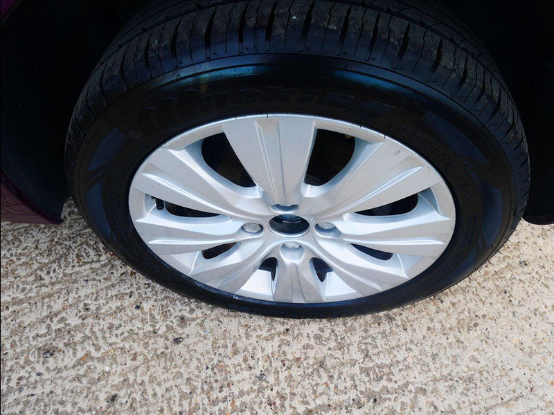 Citroen C3 Picasso 1.2 PureTech Edition MPV 5dr Petrol Manual Euro 6 (110 ps) 5dr Manual 2025