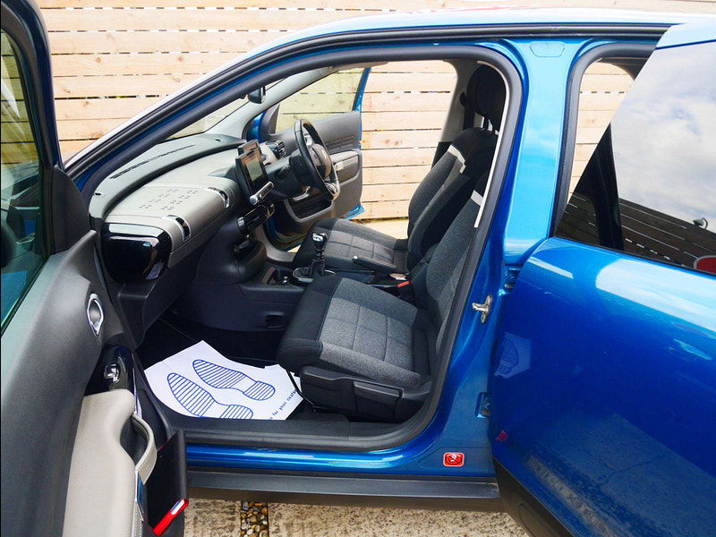 Citroen C4 Cactus 1.2 PureTech Flair Hatchback 5dr Petrol Manual Euro 6 (s/s) (130 ps) 5dr Manual 2025