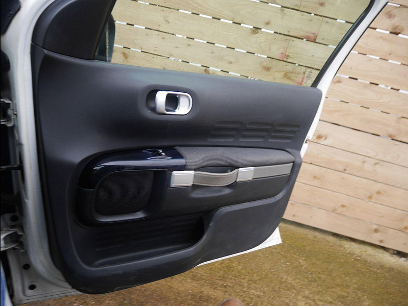 Citroen C4 Cactus 1.6 BlueHDi Feel Euro 6 (s/s) 5dr 5dr Manual 2026