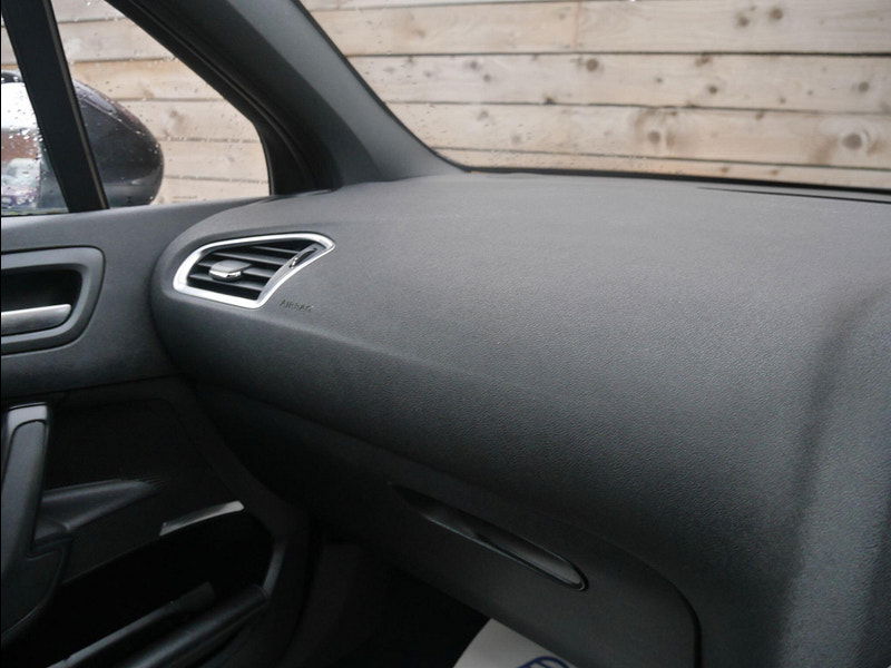 Citroen DS4 1.6 e-HDi Airdream DStyle Hatchback 5dr Diesel Manual Euro 5 (s/s) (115 ps) 5dr Manual 2026