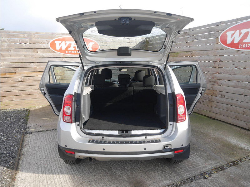 Dacia Duster 1.5 dCi Laureate SUV 5dr Diesel Manual 4WD Euro 5 (110 ps) 5dr Manual 2026