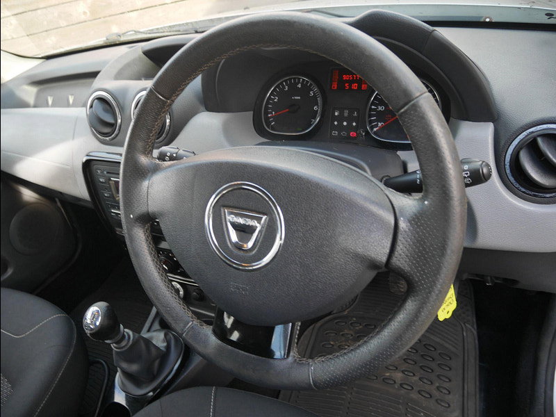 Dacia Duster 1.5 dCi Laureate SUV 5dr Diesel Manual 4WD Euro 5 (110 ps) 5dr Manual 2026