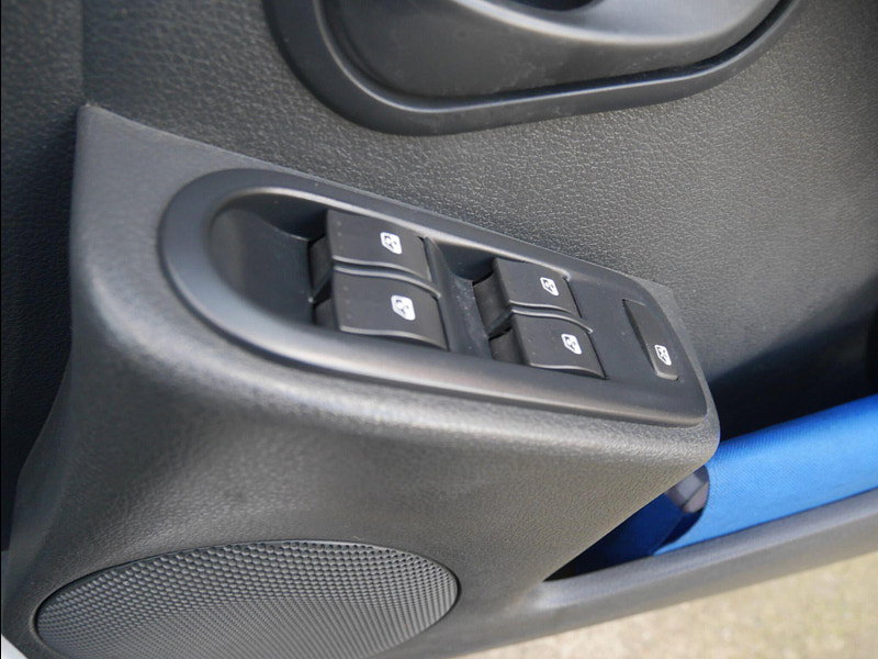 Dacia Duster 1.5 dCi Laureate SUV 5dr Diesel Manual 4WD Euro 5 (110 ps) 5dr Manual 2026