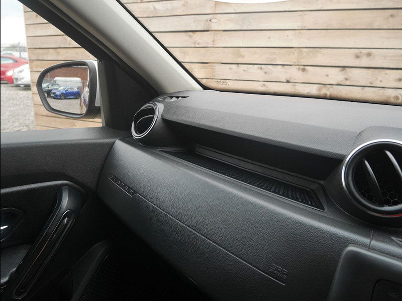 Dacia Duster 1.6 SCe Prestige Euro 6 (s/s) 5dr 5dr Manual 2025