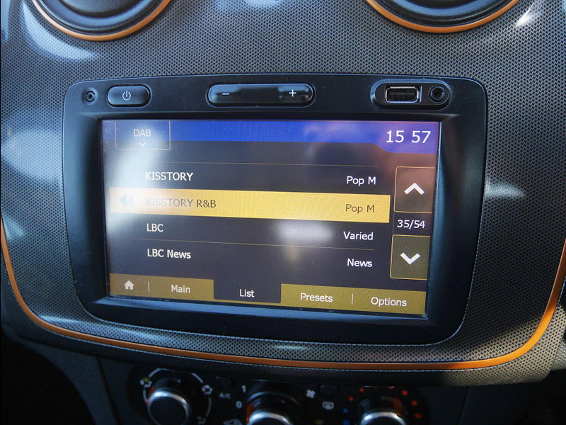 Dacia Logan MCV Stepway 1.5 dCi SE Summit Estate 5dr Diesel Manual Euro 6 (s/s) (90 ps) 5dr Manual 2026