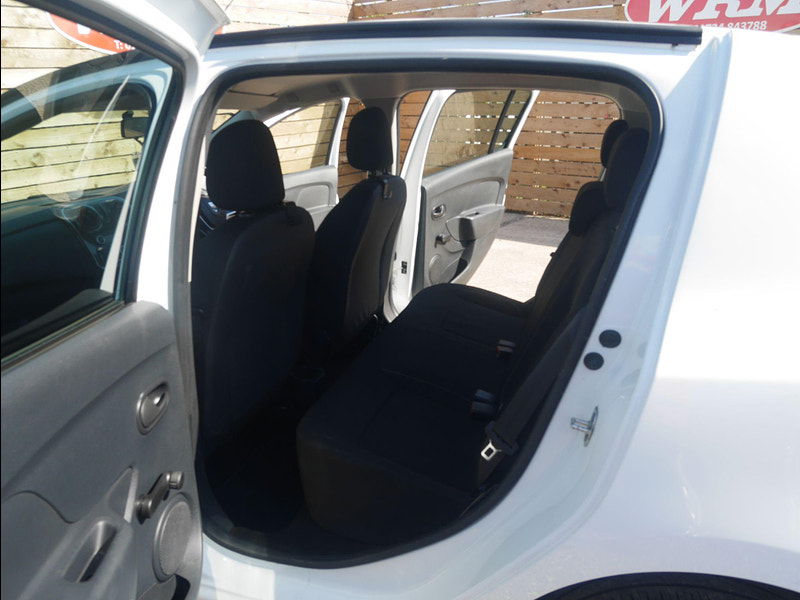 Dacia Sandero 1.0 SCe Ambiance Euro 6 5dr 5dr Manual 2025