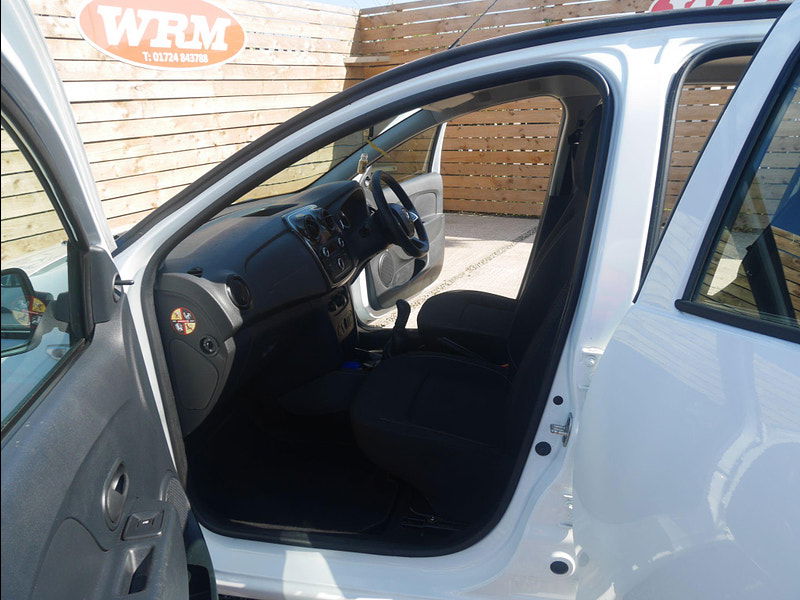Dacia Sandero 1.0 SCe Ambiance Euro 6 5dr 5dr Manual 2025