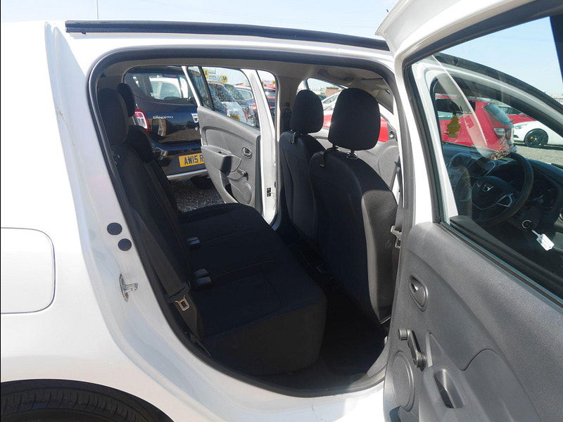 Dacia Sandero 1.0 SCe Ambiance Euro 6 5dr 5dr Manual 2025