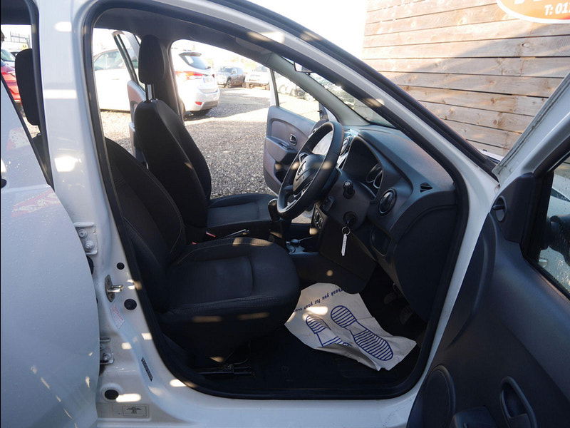 Dacia Sandero 1.0 SCe Ambiance Hatchback 5dr Petrol Manual Euro 6 (75 ps) 5dr Manual 2025