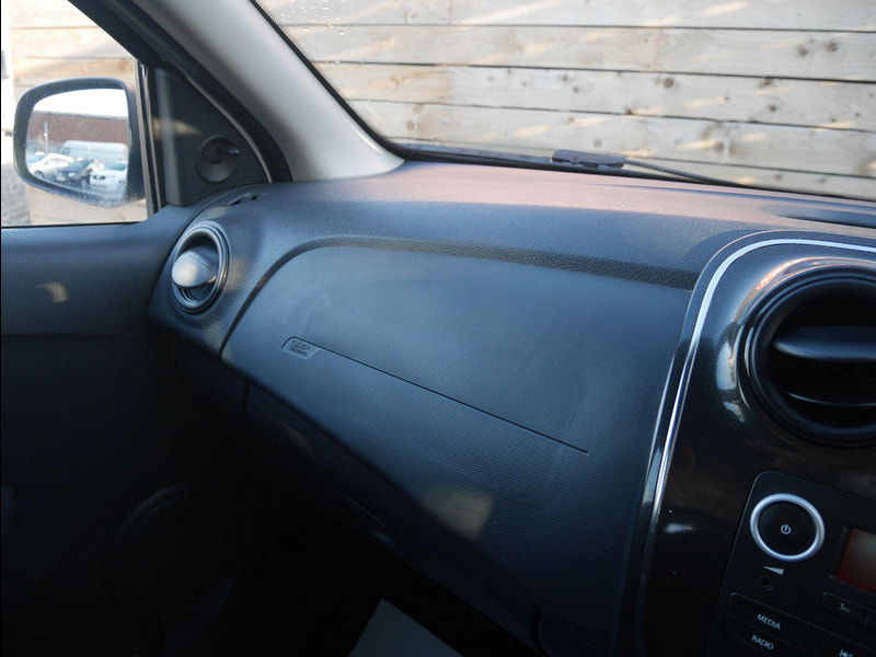 Dacia Sandero 1.0 SCe Ambiance Hatchback 5dr Petrol Manual Euro 6 (75 ps) 5dr Manual 2025