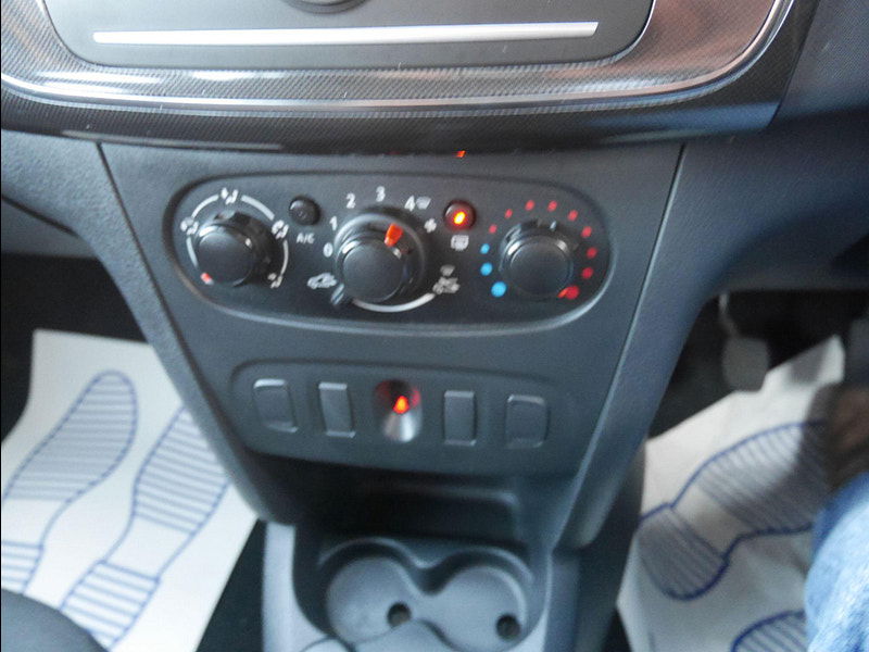 Dacia Sandero 1.0 SCe Ambiance Hatchback 5dr Petrol Manual Euro 6 (75 ps) 5dr Manual 2025