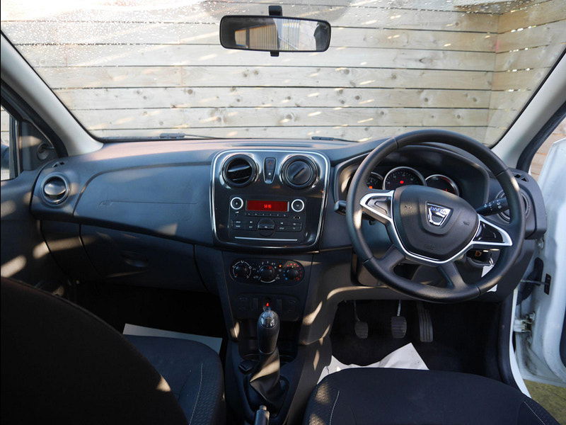 Dacia Sandero 1.0 SCe Ambiance Hatchback 5dr Petrol Manual Euro 6 (75 ps) 5dr Manual 2025